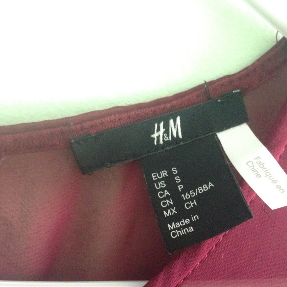 Sleeveless Maroon Shirt - Picture 3 of 3